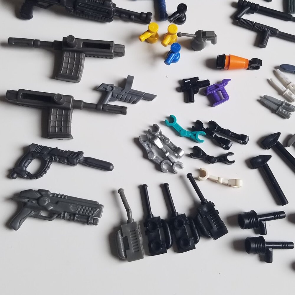 Lego Miscellaneous Weapon, Tools & More! - Picture 6 of 12